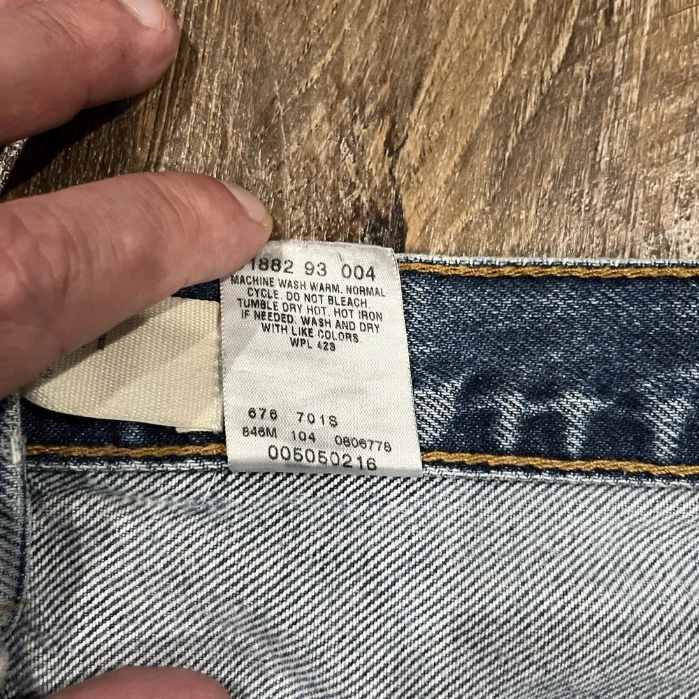 Vintage Levis 505 Cut Off Jean Shorts Distressed 34 10